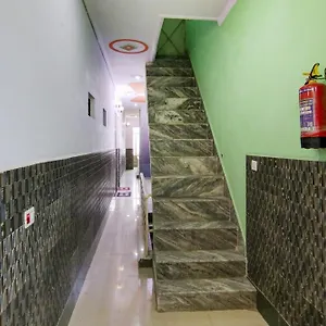 3* Hotel O S Palace Near Samaypur Badli Metro Station