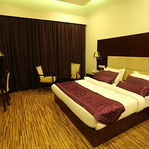 3* Hotel Mohan Vilaas